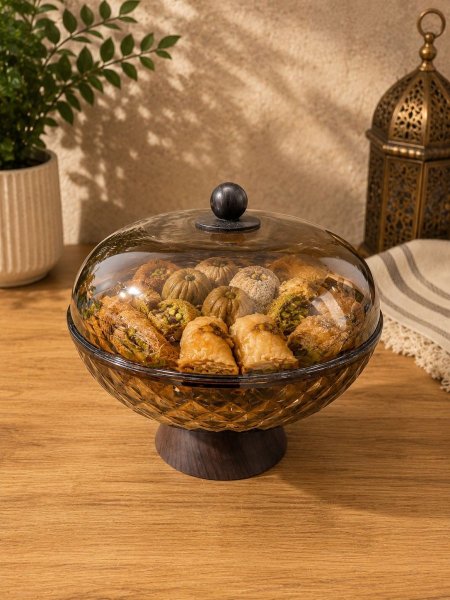 علبة ضيافة بلاستيك بغطاء وقاعدة